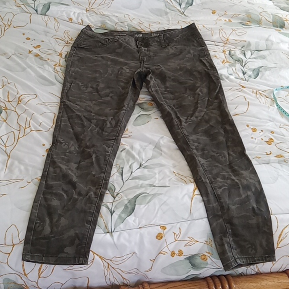 Camo ANA Jeggings Lightweight Demin STRETCHY! Cute and comfortable, Y2K Stylish!